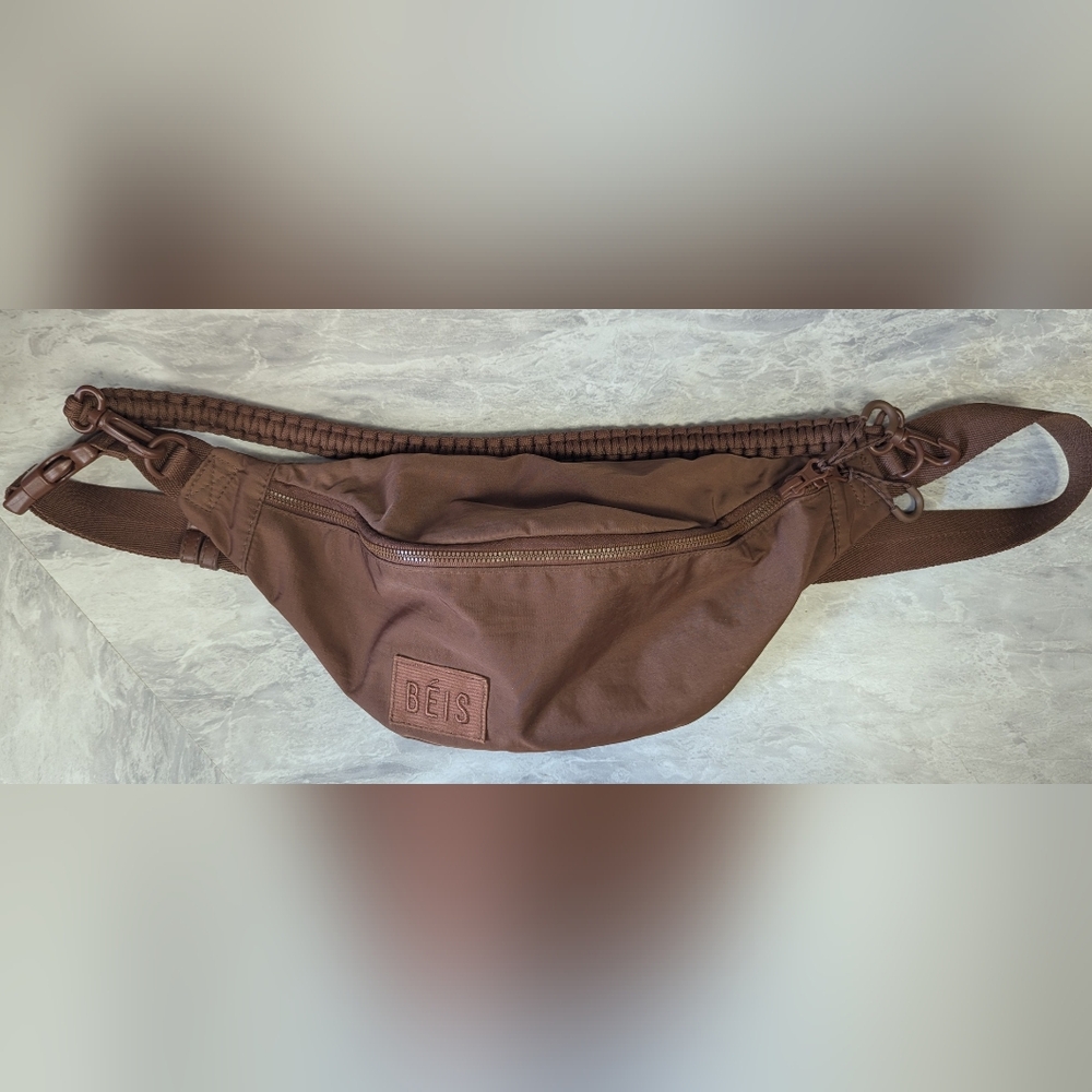 BEIS The Sport Pack Fanny Pack Brown Belt Bag Crossbody Purse Hiking 16.5